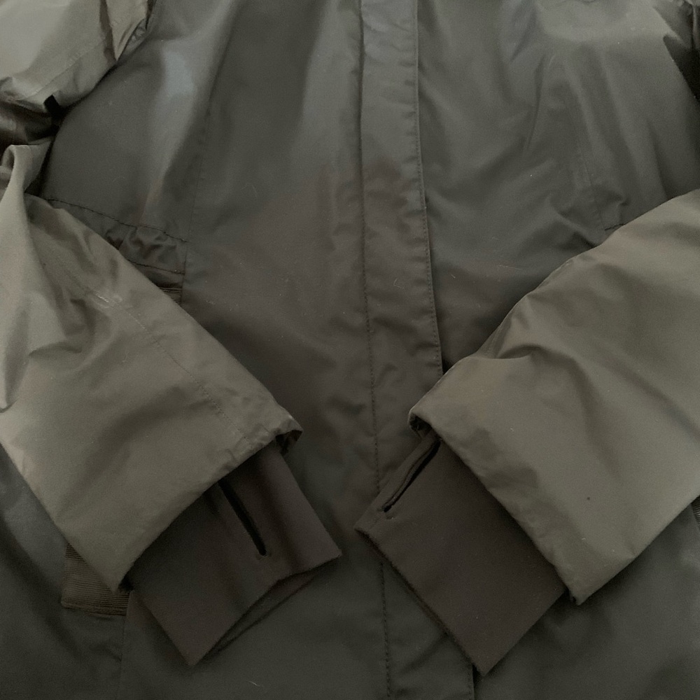Lululemon Polar Parka - Picture 11 of 16
